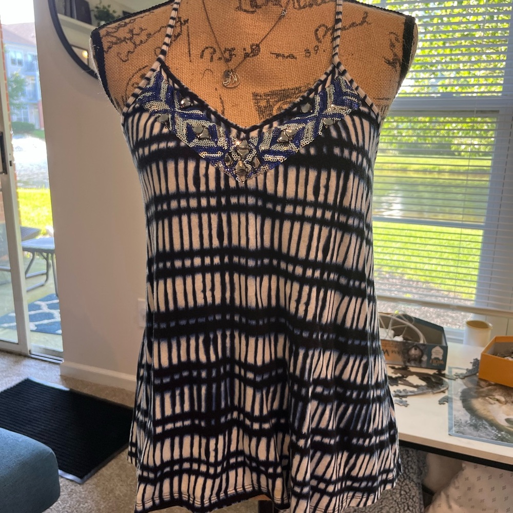 Express S blue and white tank top blouse